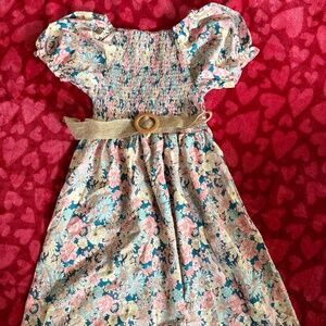 Girls Flower dress size 10/12